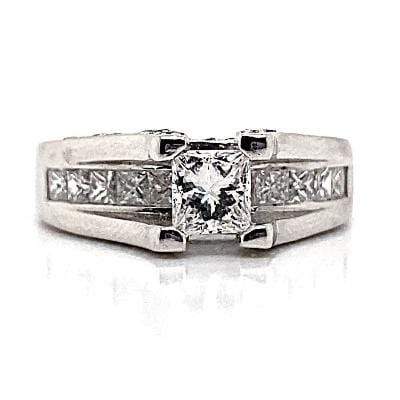 14K WHITE GOLD .67 PRINCESS H/SI2 NATURAL DIAMOND CENTER 1.20 CT NATURAL PRINCESS DIAMOND ACCENT FIRE AND ICE STYLE RING