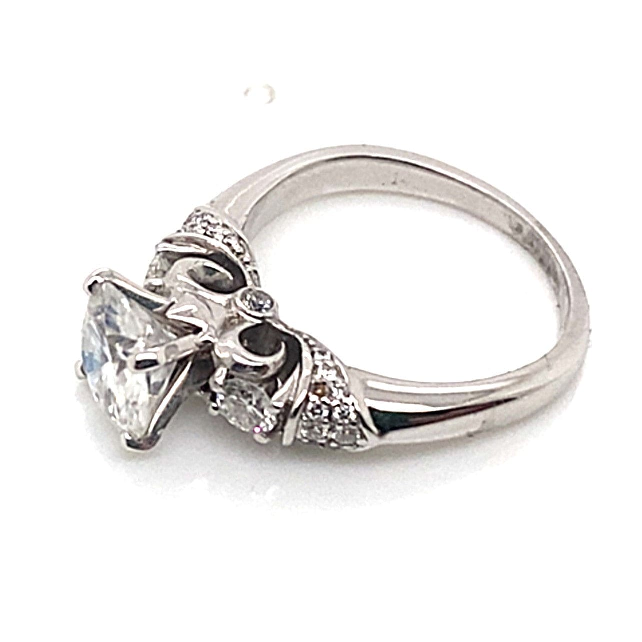 14K WHITE GOLD CZ CENTER (6.5 MM RBC) .70 CT TW NATURAL ROUND BRILLIANT DIAMOND ACCENT THREE STONE VINTAGE DESIGN ENGAGEMENT RING