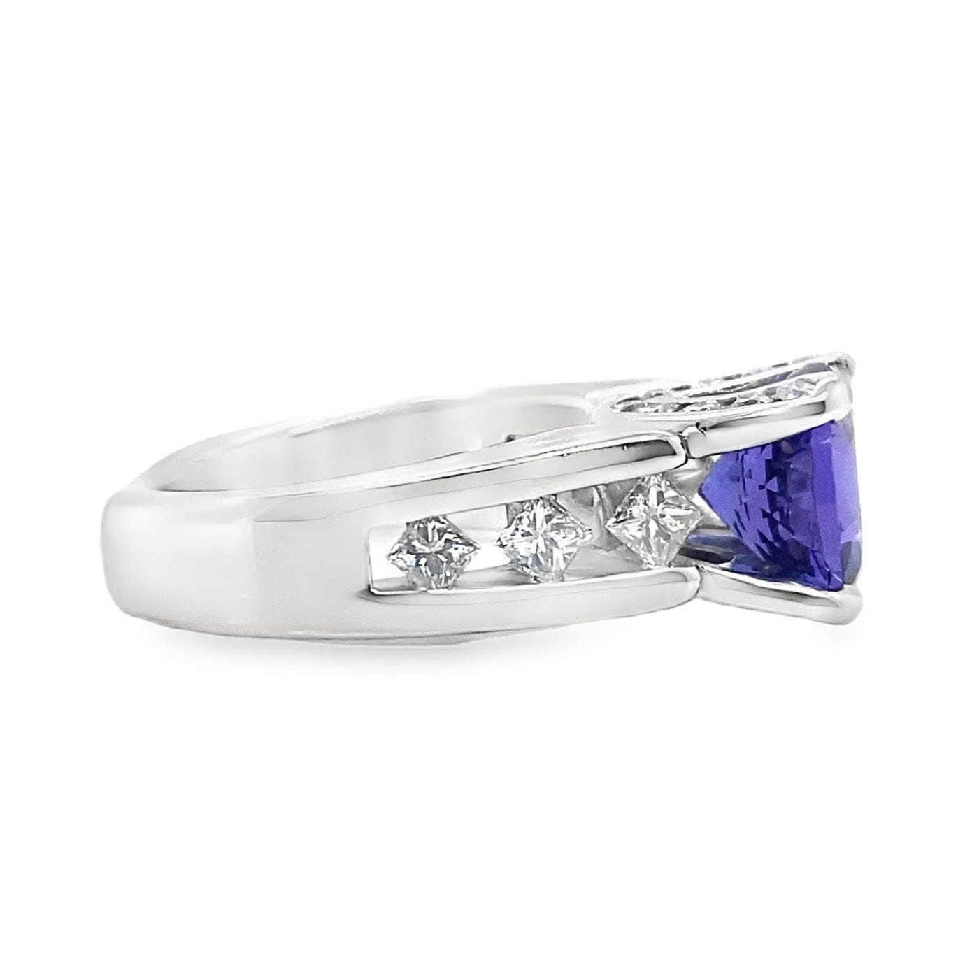 14K WHITE GOLD 2.70 CT ROUND BRILLIANT TANZANITE CENTER AAA QUALITY 1.30 CT TW NATURAL PRINCESS AND ROUND BRILLIANT DIAMOND ACCENT FLOATING STYLE RING