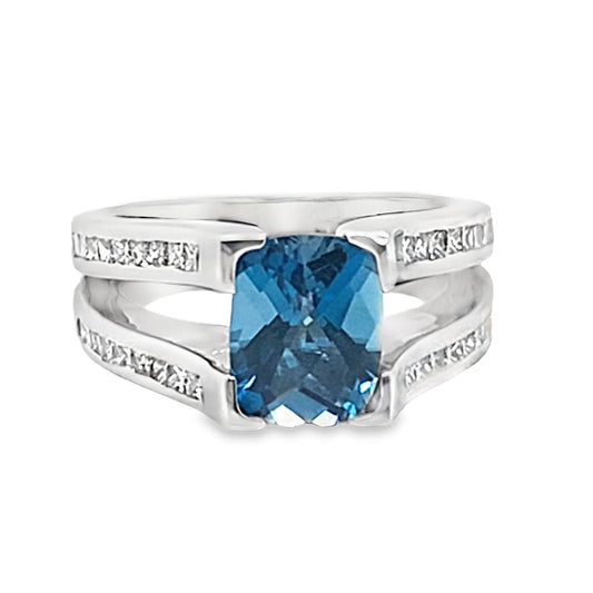 14K WHITE GOLD  CUSHION CUT LONDON BLUE TOPAZ CENTER 1.20 CT TW NATURAL PRINCESS DIAMOND ACCENT RING WITH SQUARE SHANK