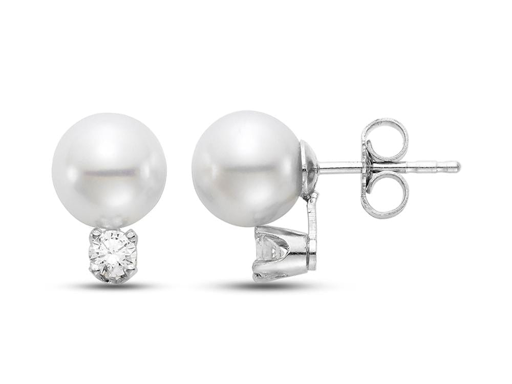 7.5-8mm round white freshwater pearl stud earrings with 0.25ct round diamond and 14k white gold posts.