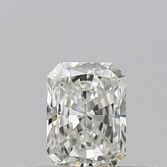 0.30ct Radiant Natural Diamond (Colour I, Clarity IF, GIA Certified)