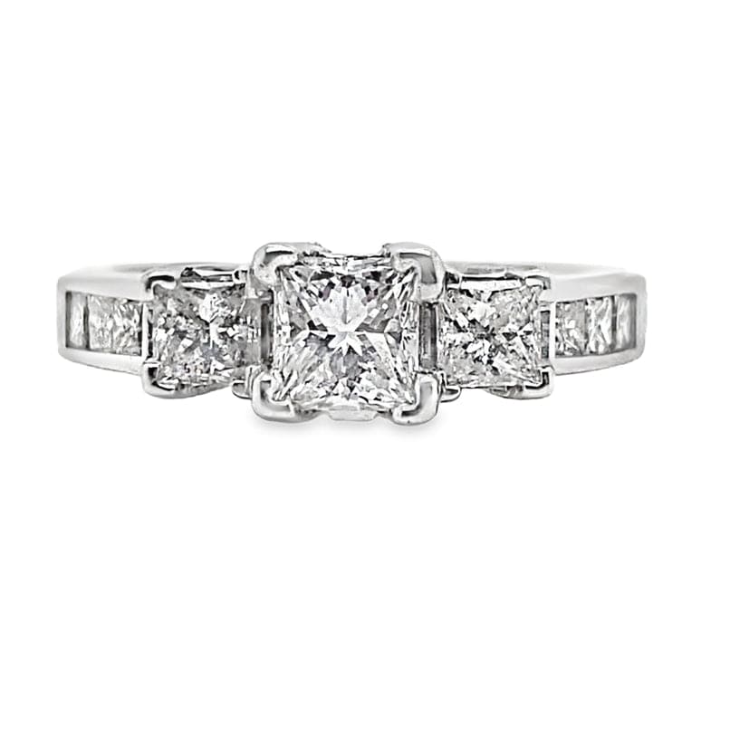 14K WHITE GOLD .68 CT NATURAL PRINCESS CUT DIAMOND CENTER I/SI1 1.10 CT TW NATURAL PRINCESS DIAMOND ACCENT THREE STONE STYLE RING