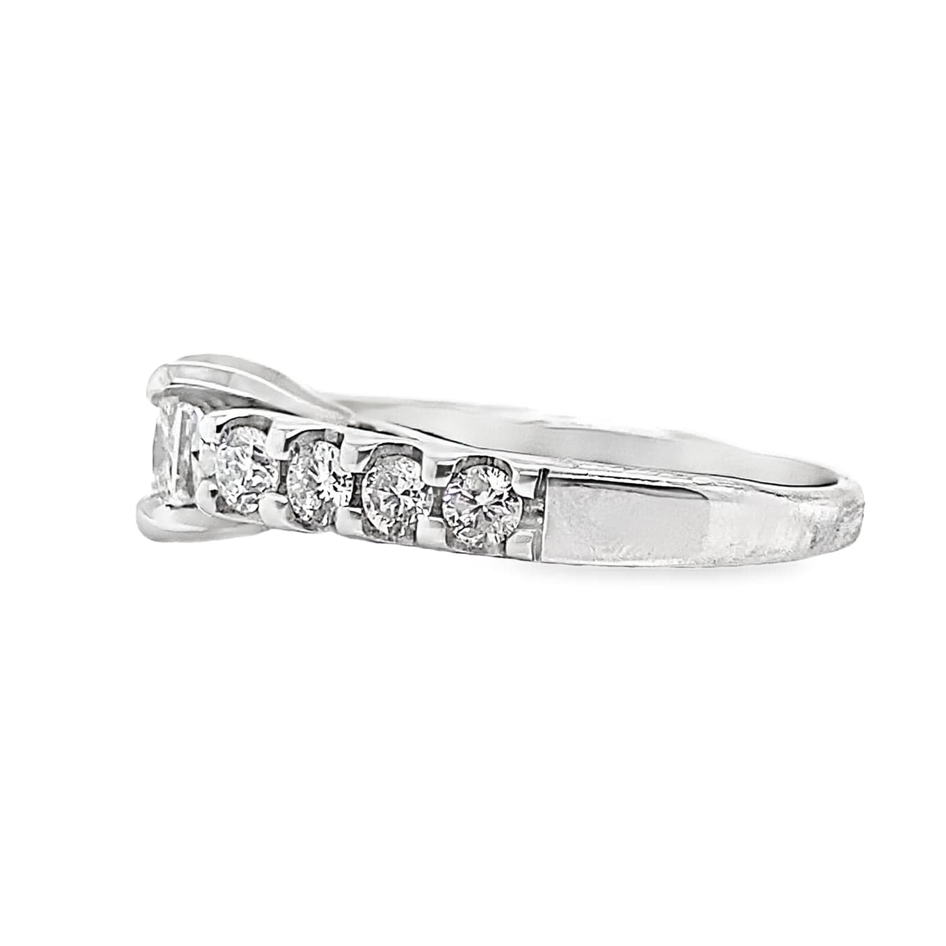 14K WHITE GOLD .80 CT NATURAL PRINCESS CUT DIAMOND CENTER H/VS2  .45 CT TW NATURAL ROUND BRILLIANT DIAMOND ACCENT  ENGAGEMENT RING
