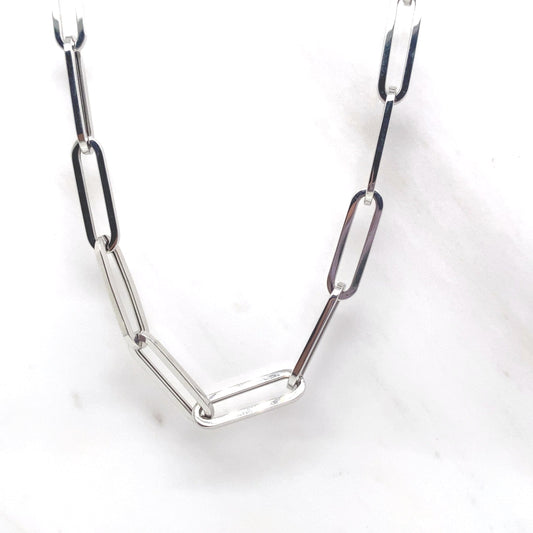 14K WHITE GOLD PAPER CLIP NECKLACE  16" 5.9 GRAMS