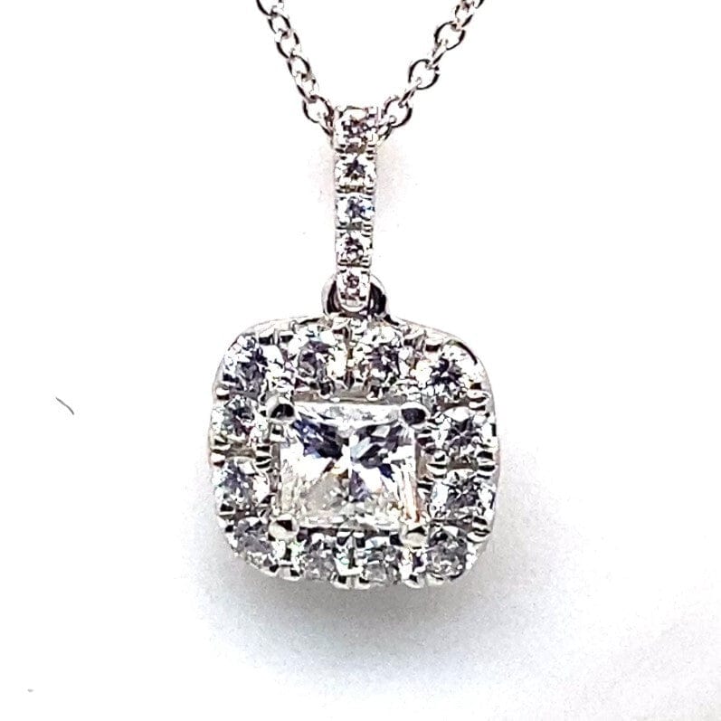 14K WHITE GOLD .53 CT NATURAL DIAMOND PRINCESS CUT CENTER G-H/SI .40TW NATURAL DIAMOND ROUND BRILLIANT ACCENT HALO STYLE PENDANT WITH CHAIN