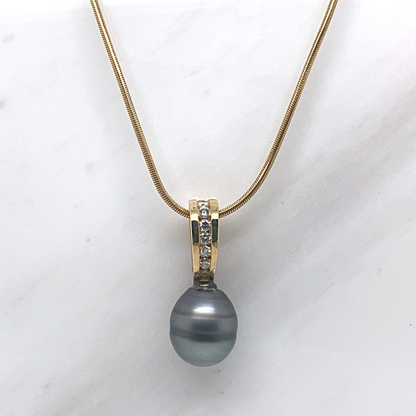 14k yellow gold   tahitian pearl center  .35ct tw natural round brilliant diamond accent  slide necklace