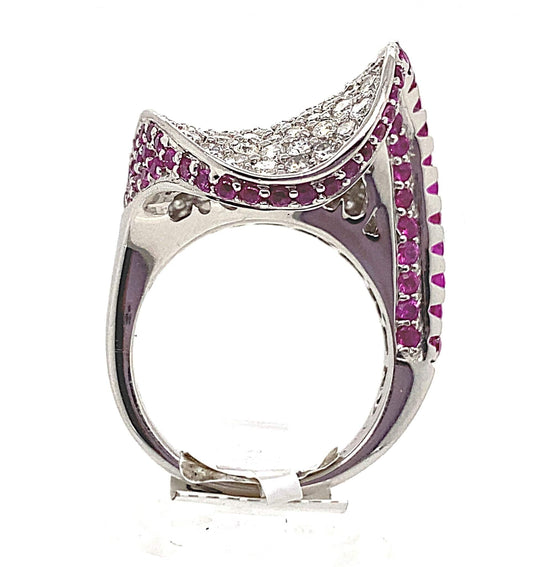 18K WHITE GOLD 2.10CT TW NATURAL DIAMOND 2.20CT TW NATURAL RUBY WAVE-INSPIRED FASHION RING