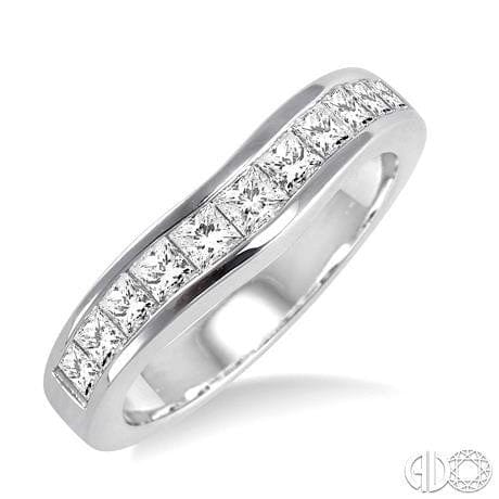 14K WHITE GOLD .45 CT TW NATURAL PRINCESS CUT DIAMOND CURVE BAND