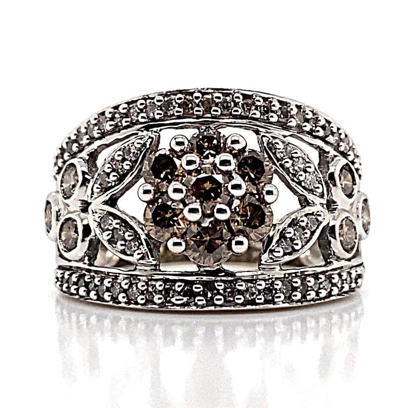 14K WHITE GOLD 1.10 CT TW CHOCOLATE AND WHITE DIAMOND DESIGN BAND