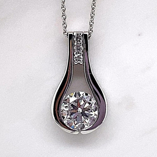 14K WHITE GOLD 1CT LAB GROWN ROUND BRILLIANT DIAMOND CENTER 0.04CT LAB GROWN ROUND BRILLIANT DIAMOND ACCENTS PENDANT AND CHAIN
