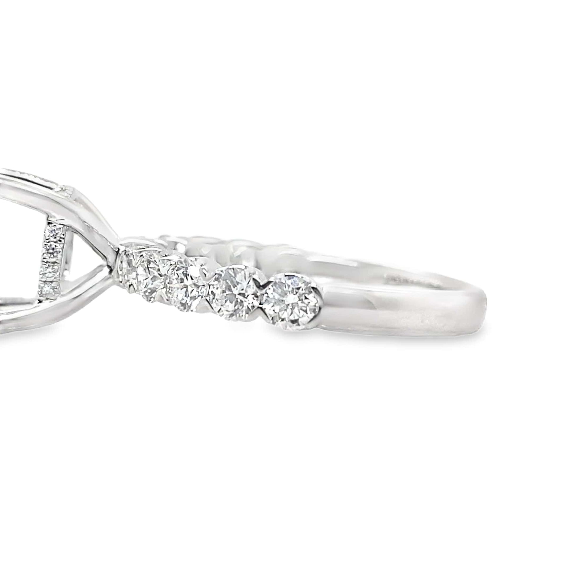 18K WHITE GOLD NO CENTER( 9MM RBC) .93CT TW NATURAL ROUND BRILLIANT DIAMON ACCENT F/VS HIDDEN HALO STYLE RING MOUNTING