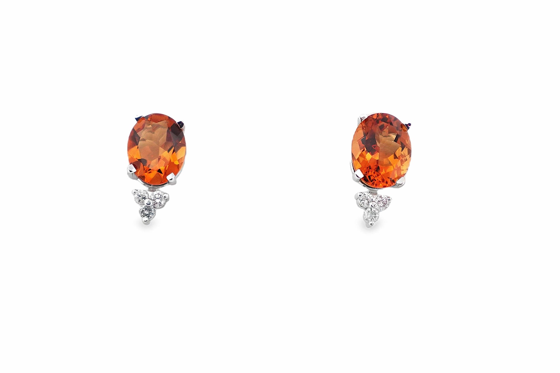 14KW 10X8MM OVAL CITRINE .18CTW DIAMOND ACCENTED STUDS