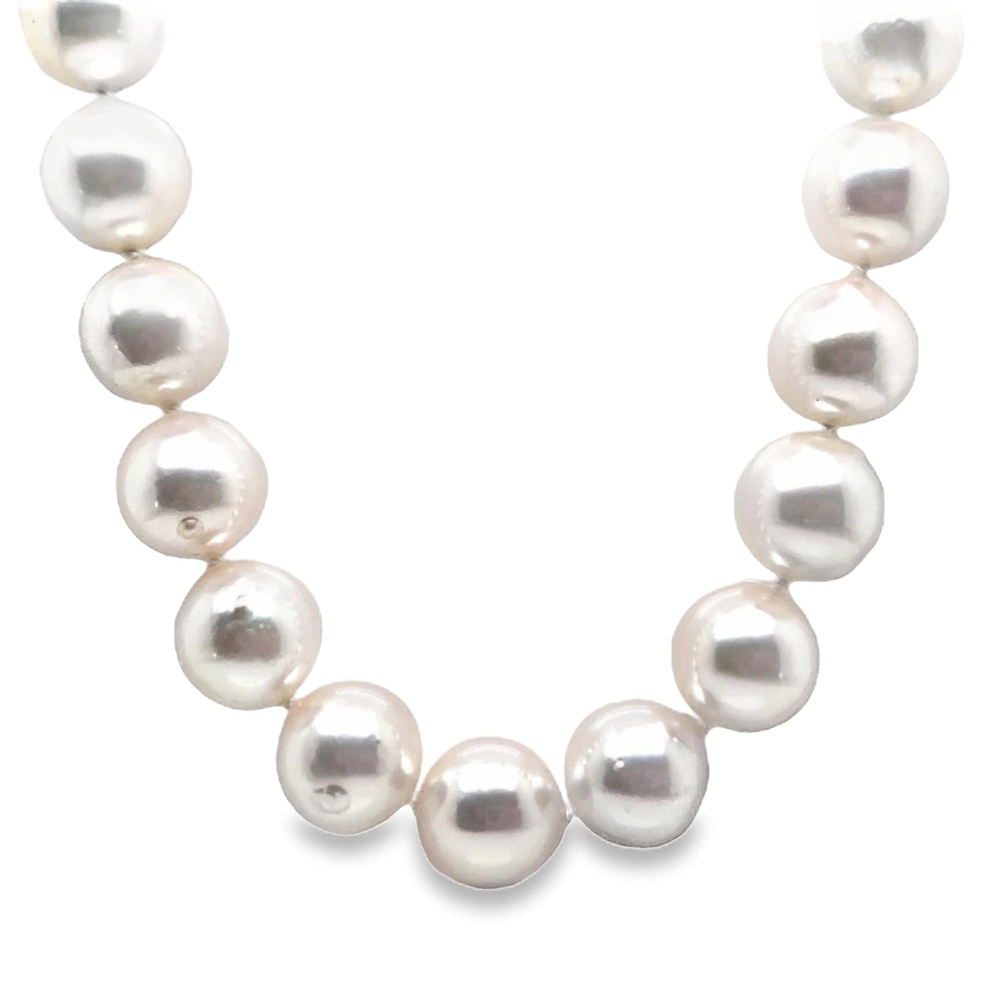 18" 8.5-9 MM FINE QUALITY AKOYA PEARL STRAND WITH 14K YELLOW GOLD CLASP