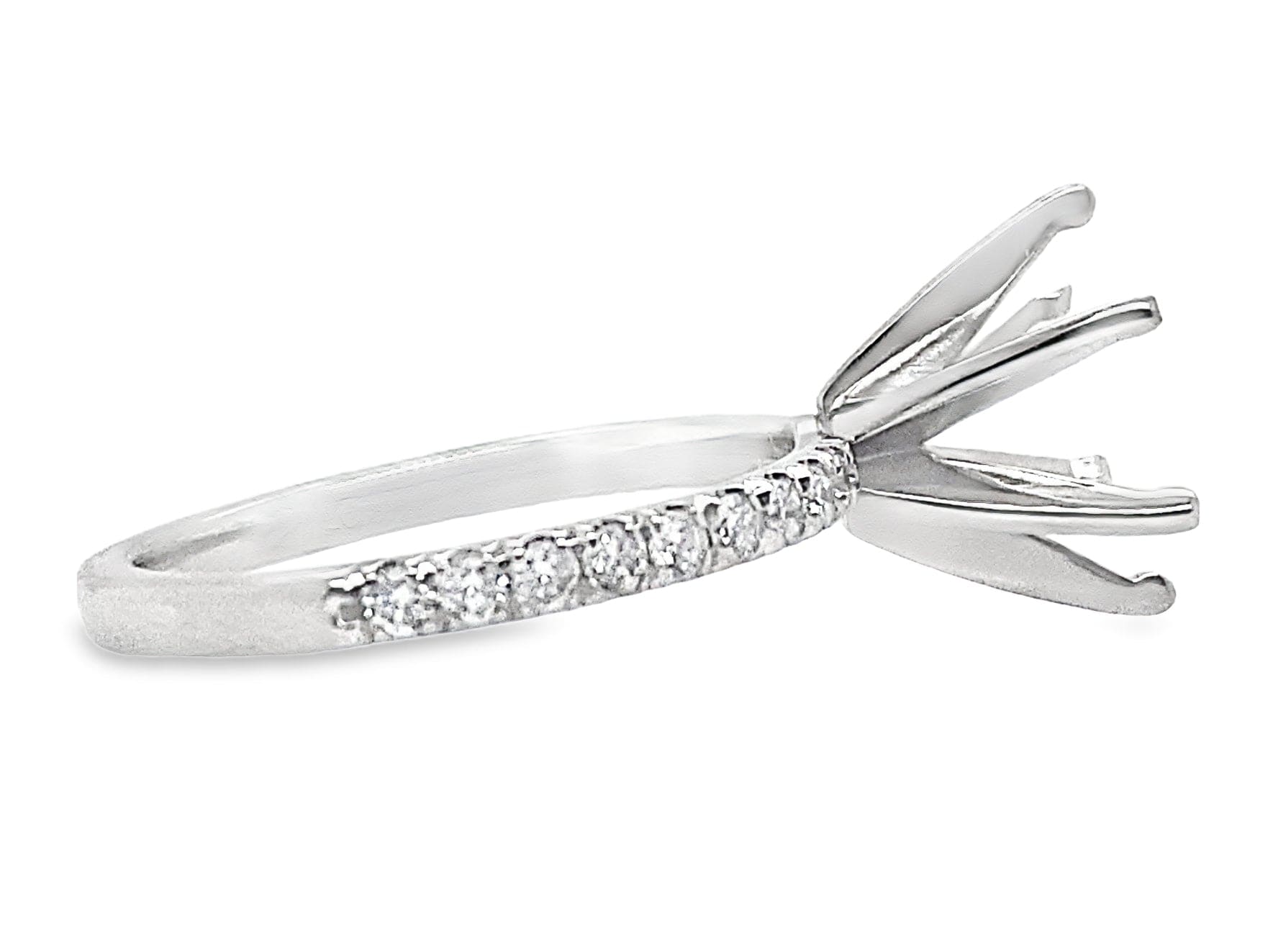 PLATINUM 9MM RBC 1/3CTW LG RBC ACCENT ENG RING