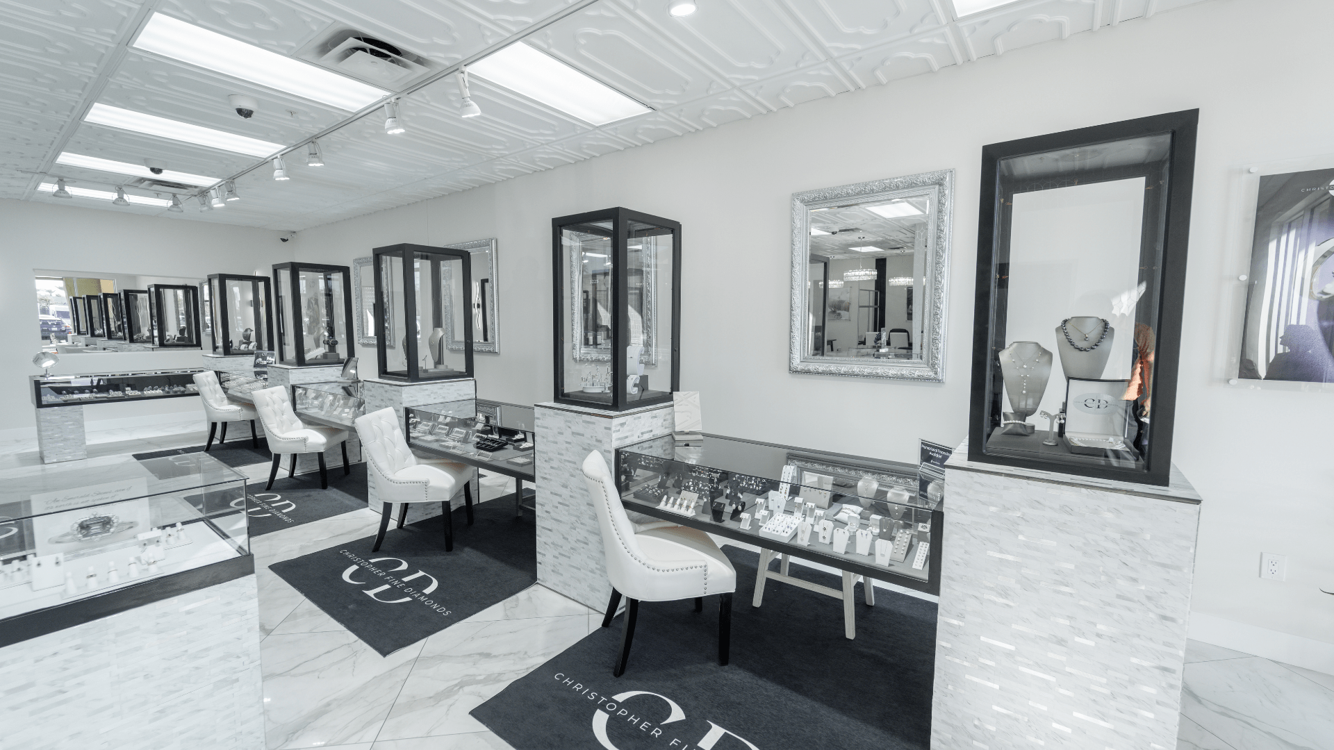 text-block-image-template--25869155631397__ss_text_block_pro_q3LE7q