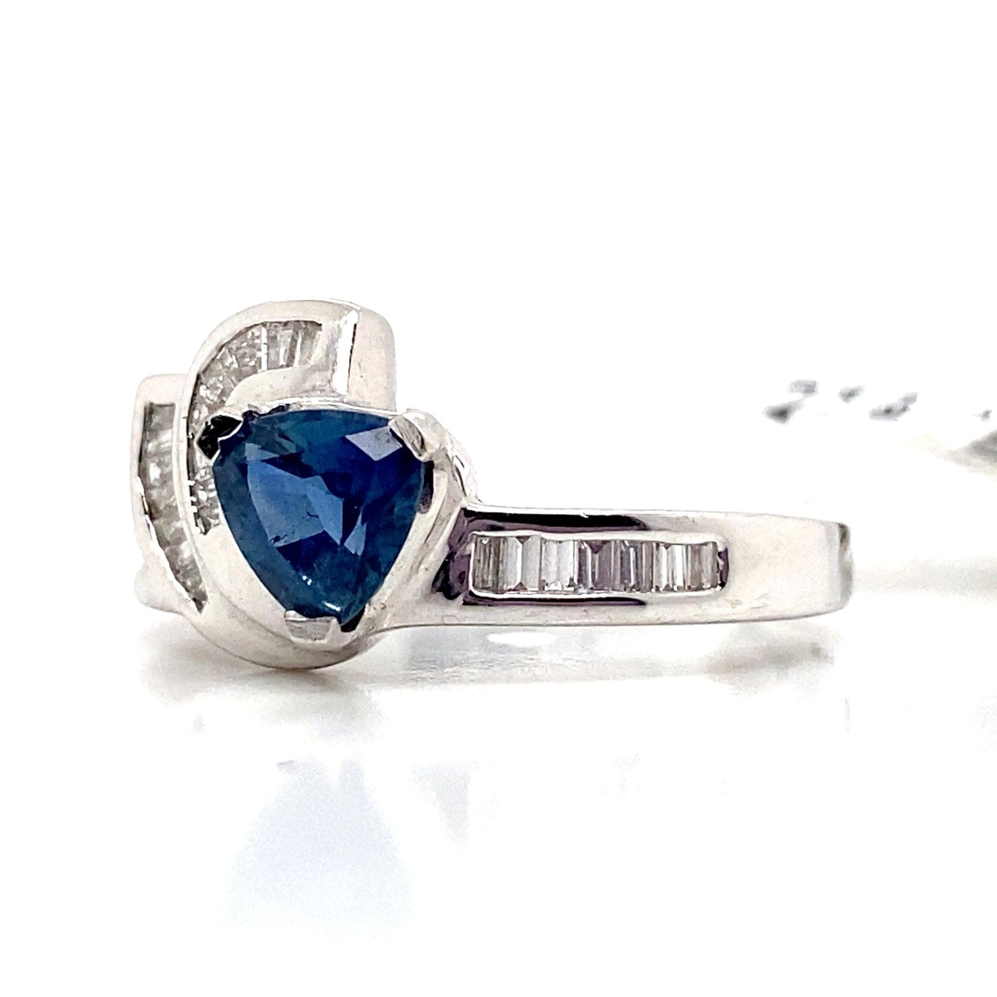 ASTER JEWELS 14K WHITE GOLD .99 CT NATURAL BLUE SAPPHIRE CENTER   .31 CT TW NATURAL BAGUETTE DIAMOND ACCENT  FASHION RING