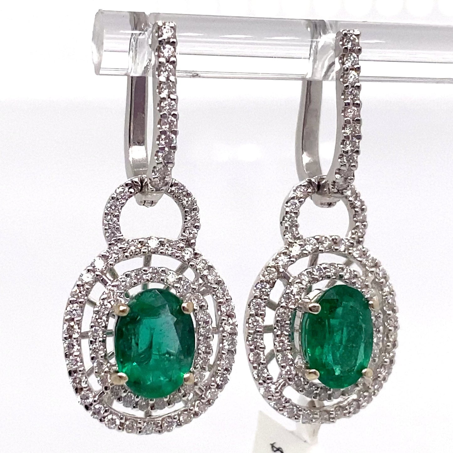 aster jewels 14k white gold    2.4o ct tw natural emerald    .81ct tw  round brilliant natural diamond  fashion earrings