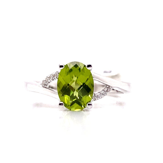 LIVINGSTONE JEWELRY 14K WHITE GOLD 1.50 CT PERIDOT CENTER 0.048 TW NATURAL DIAMOND ACCENT RING