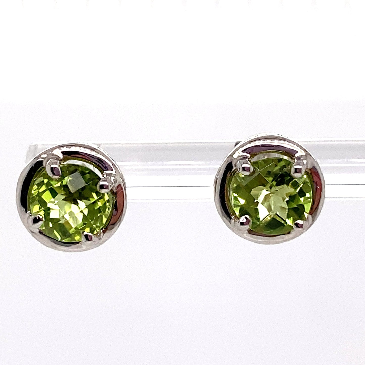 livingstone jewelry 14k white gold 2.00 ct tw peridot earrings