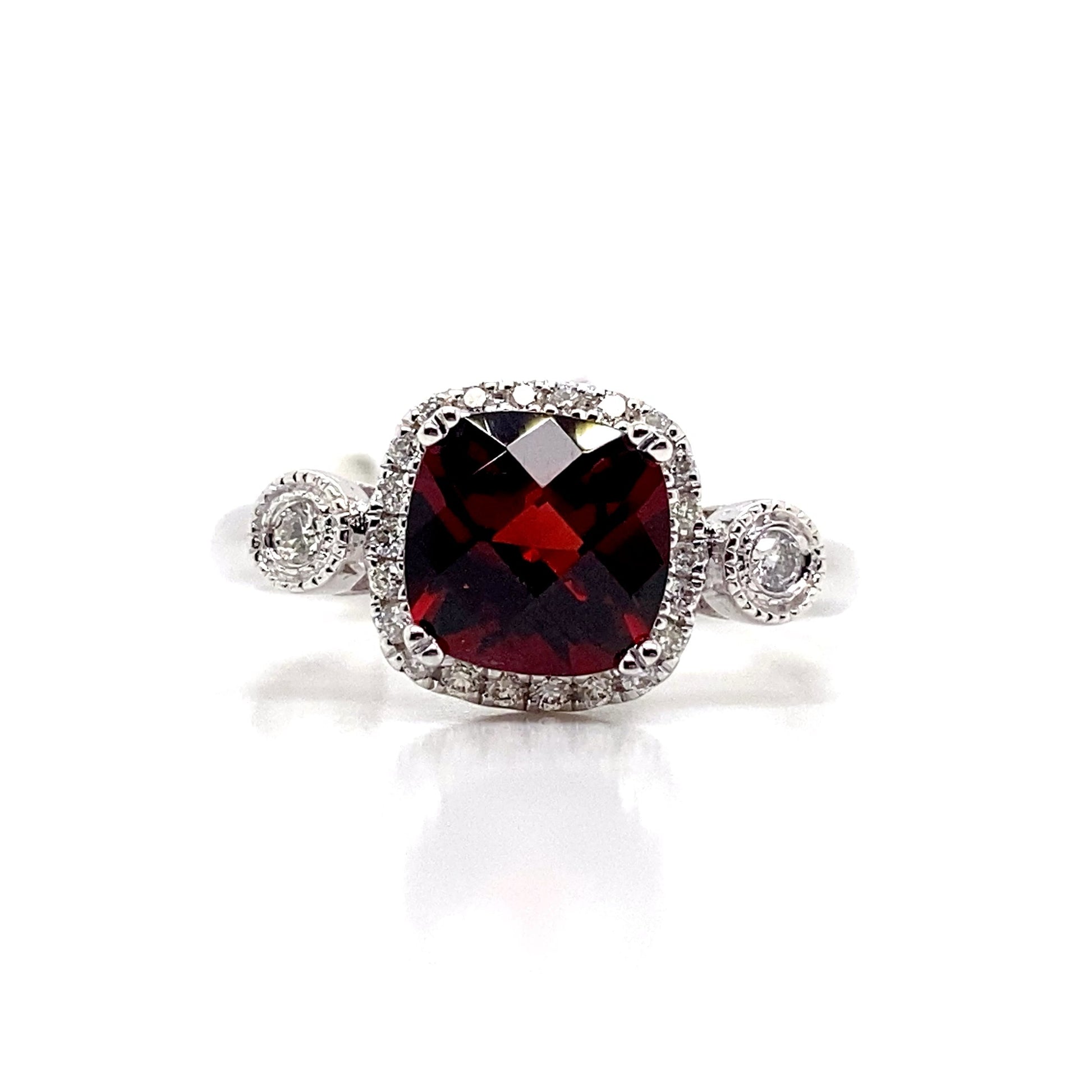 LIVINGSTONE JEWELRY 14K WHITE GOLD 2.10 CT GARNET AND 0.168 TW NATURAL DIAMOND ACCENT RING