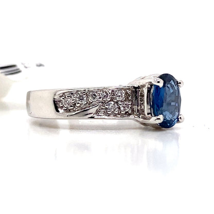 ASTER JEWELS 14K WHITE GOLD    .95 CT BLUE SAPPHIRE CENTER   .14 CT TW ROUND BRILLIANT NATURAL DIAMOND ACCENT  FASHION RING