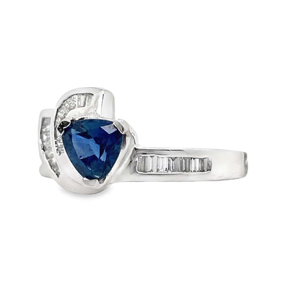 14K WHITE GOLD BLUE SAPPHIRE RING 0.99 BAGUETTE 0.31