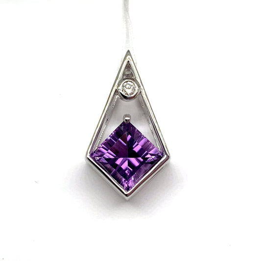 14K WHITE GOLD 2.57 CT AMETHYST CENTER 0.06 CT TW NATURAL DIAMOND ACCENT PENDANT