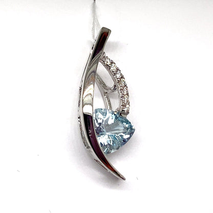 14K WHITE GOLD 1.55 CT AQUAMARINE CENTER 0.09 CT TW NATURAL DIAMOND ACCENT PENDANT