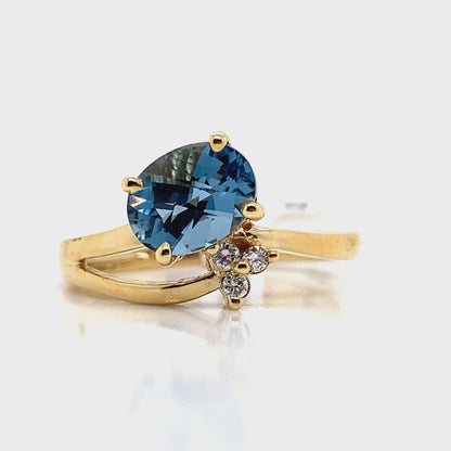 14K WHITE GOLD 1.55 CT LONDON BLUE TOPAZ CENTER 0.06 TW NATURAL DIAMOND ACCENT RING