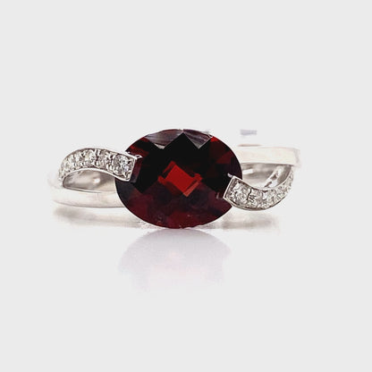 14K WHITE GOLD 2.25 CT GARNET CENTER 0.12 TW NATURAL DIAMOND ACCENT RING