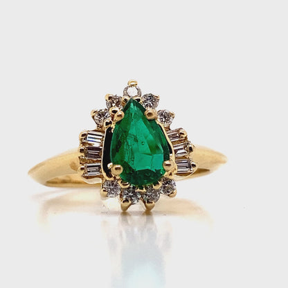 14K YELLOW GOLD   .71 CT EMERALD CENTER   NATURAL ROUND BRILLIANT AND BAGUETTE DIAMOND ACCENT   FASHION RING