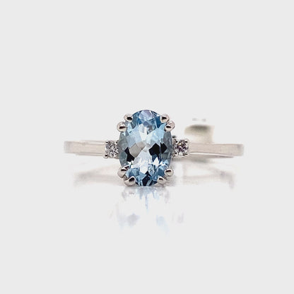 14K WHITE GOLD 0.70 CT AQUAMARINE CENTER 0.022 TW NATURAL DIAMOND ACCENT RING