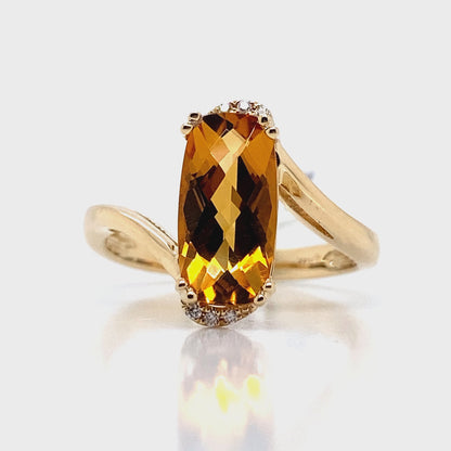 14K WHITE GOLD 2.20 CT CITRINE CENTER 0.036 TW NATURAL DIAMOND ACCENT RING