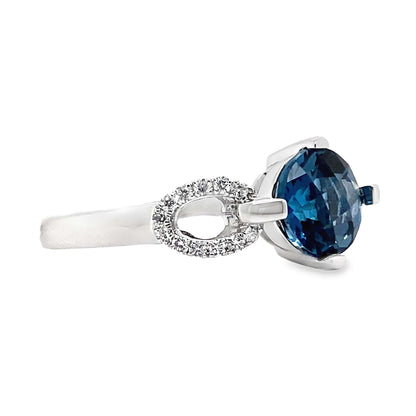 14K WHITE GOLD 1.85 CT LONDON BLUE TOPAZ CENTER 0.14 TW NATURAL DIAMOND ACCENT RING