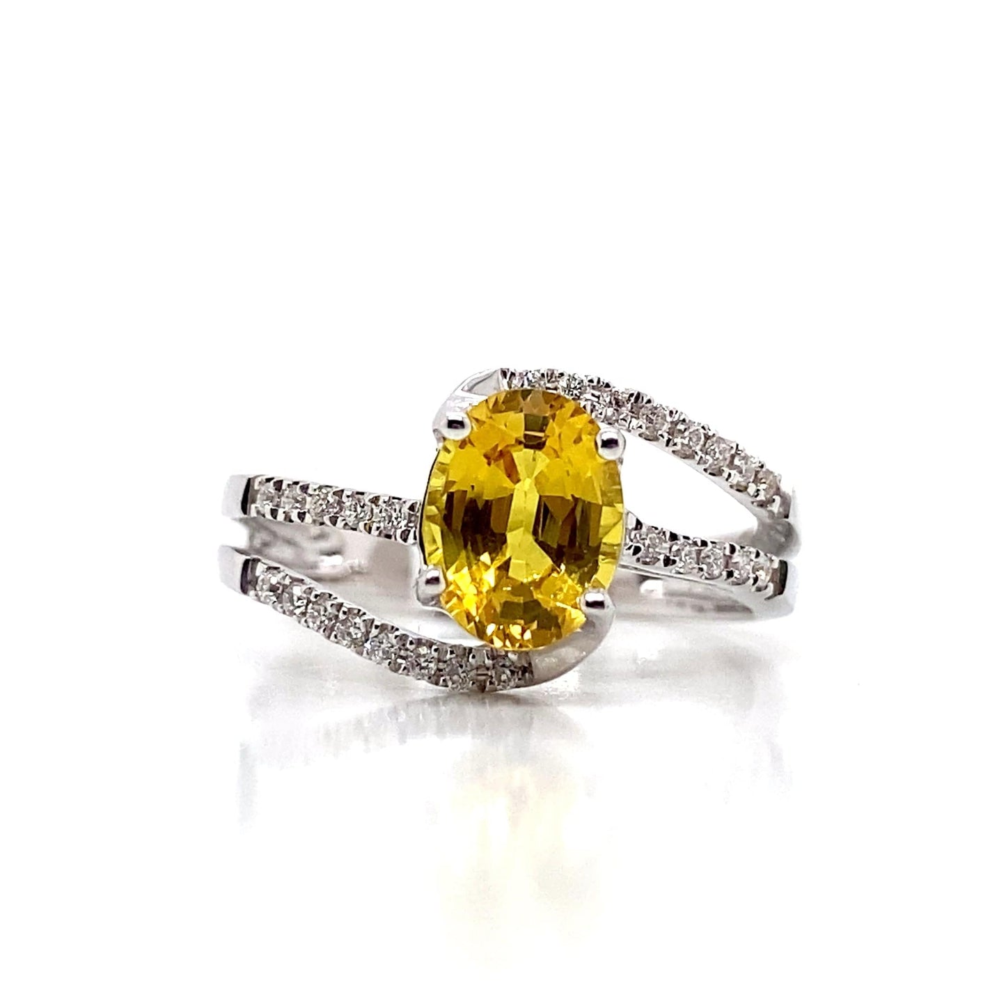 14K WHITE GOLD 1.70 CT YELLOW SAPPHIRE CENTER 0.16 TW NATURAL DIAMOND ACCENT RING