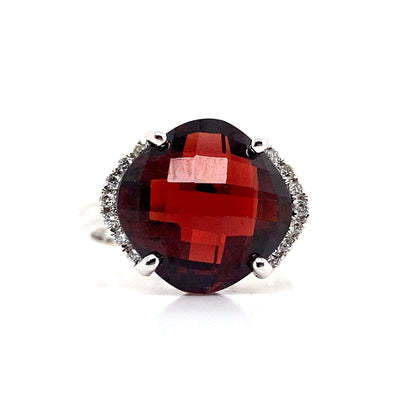 14K WHITE GOLD 8.50 CT GARNET CENTER 0.112 TW NATURAL DIAMOND ACCENT RING