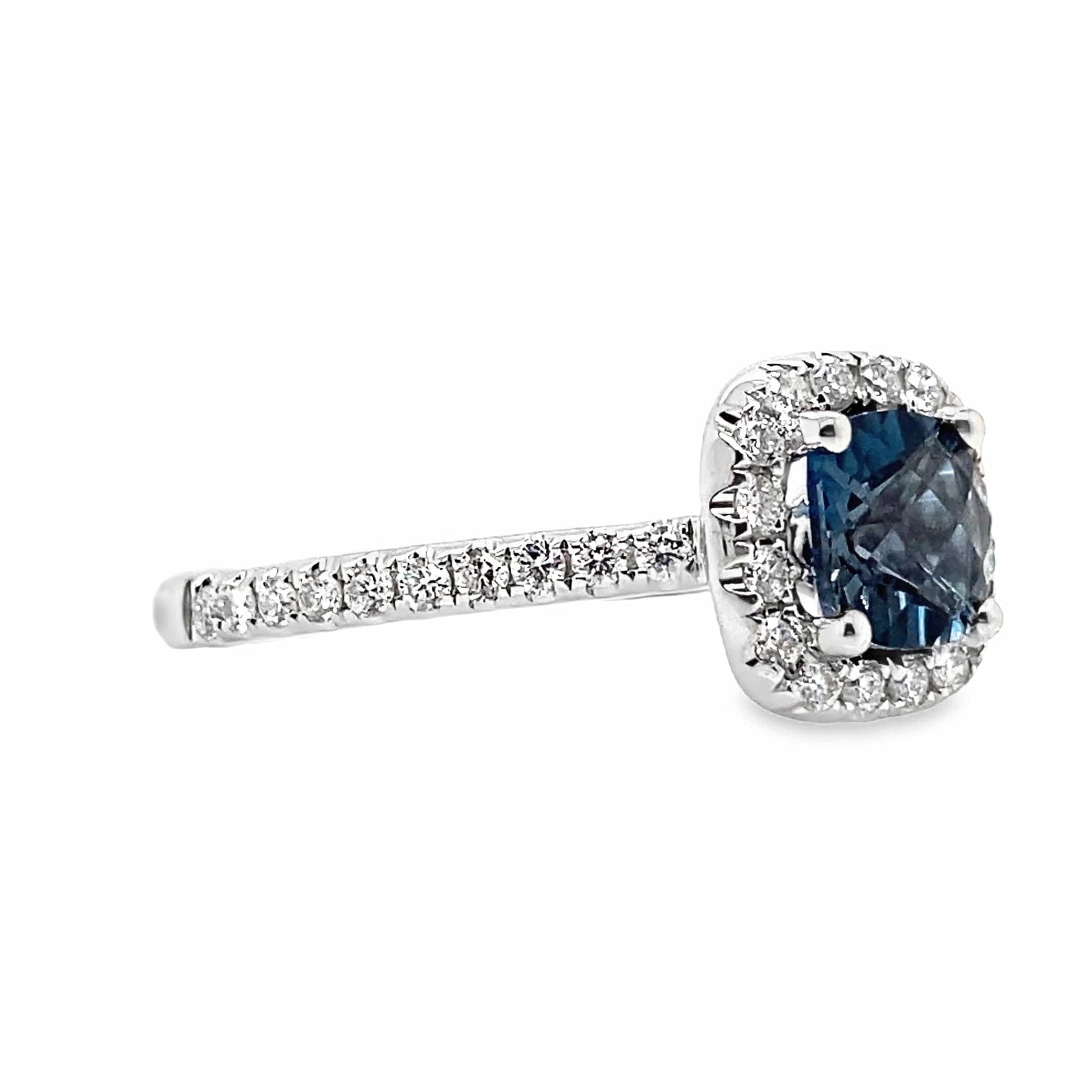 14K WHITE GOLD 1.30 CT LONDON BLUE TOPAZ CENTER 0.396 TW NATURAL DIAMOND ACCENT RING