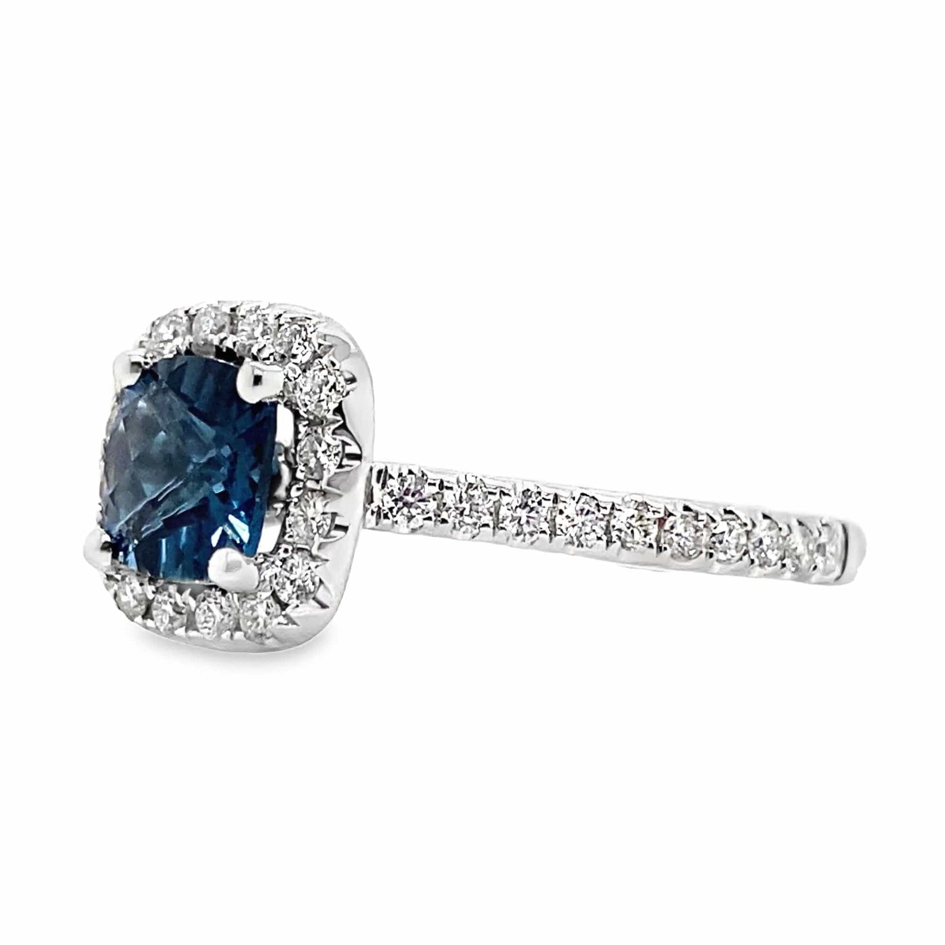 14K WHITE GOLD 1.30 CT LONDON BLUE TOPAZ CENTER 0.396 TW NATURAL DIAMOND ACCENT RING