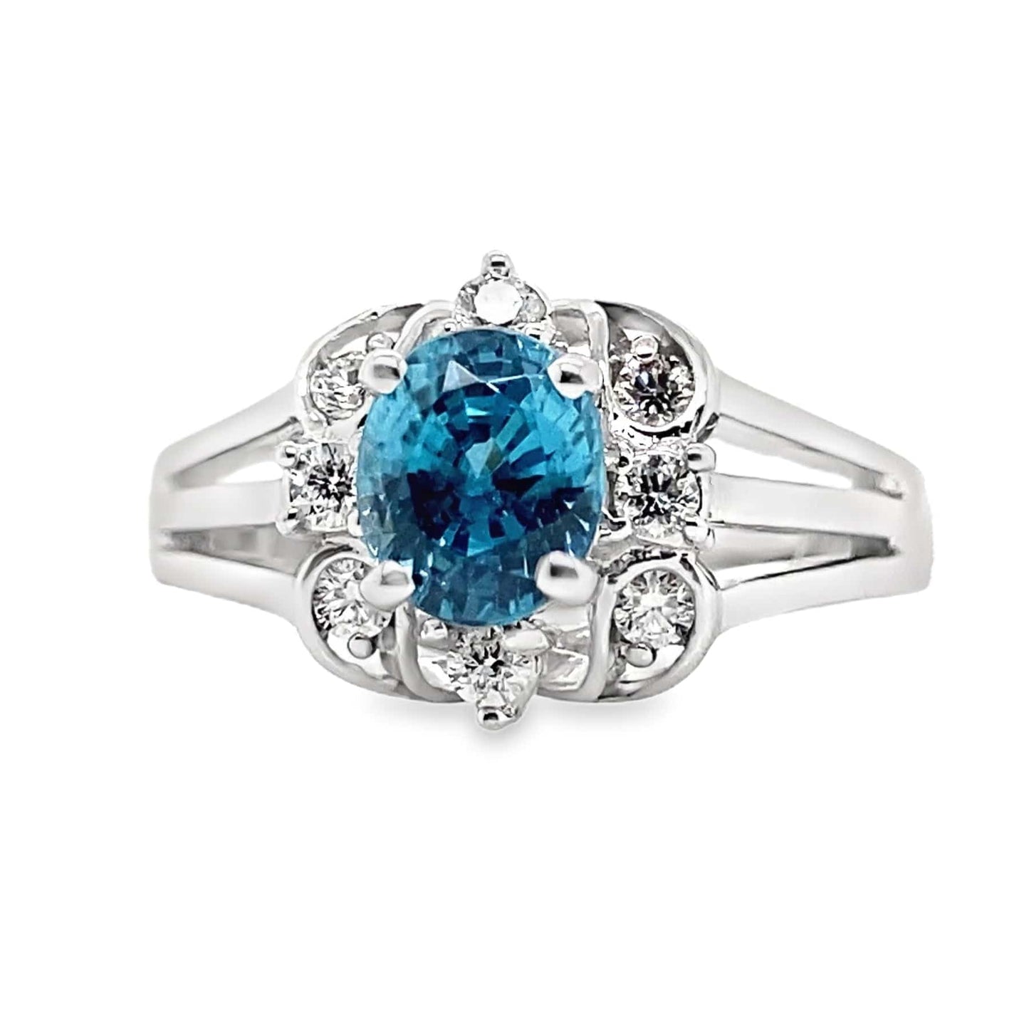 14K WHITE GOLD 1.70 CT BLUE ZIRCON CENTER 0.208 TW NATURAL DIAMOND ACCENT RING