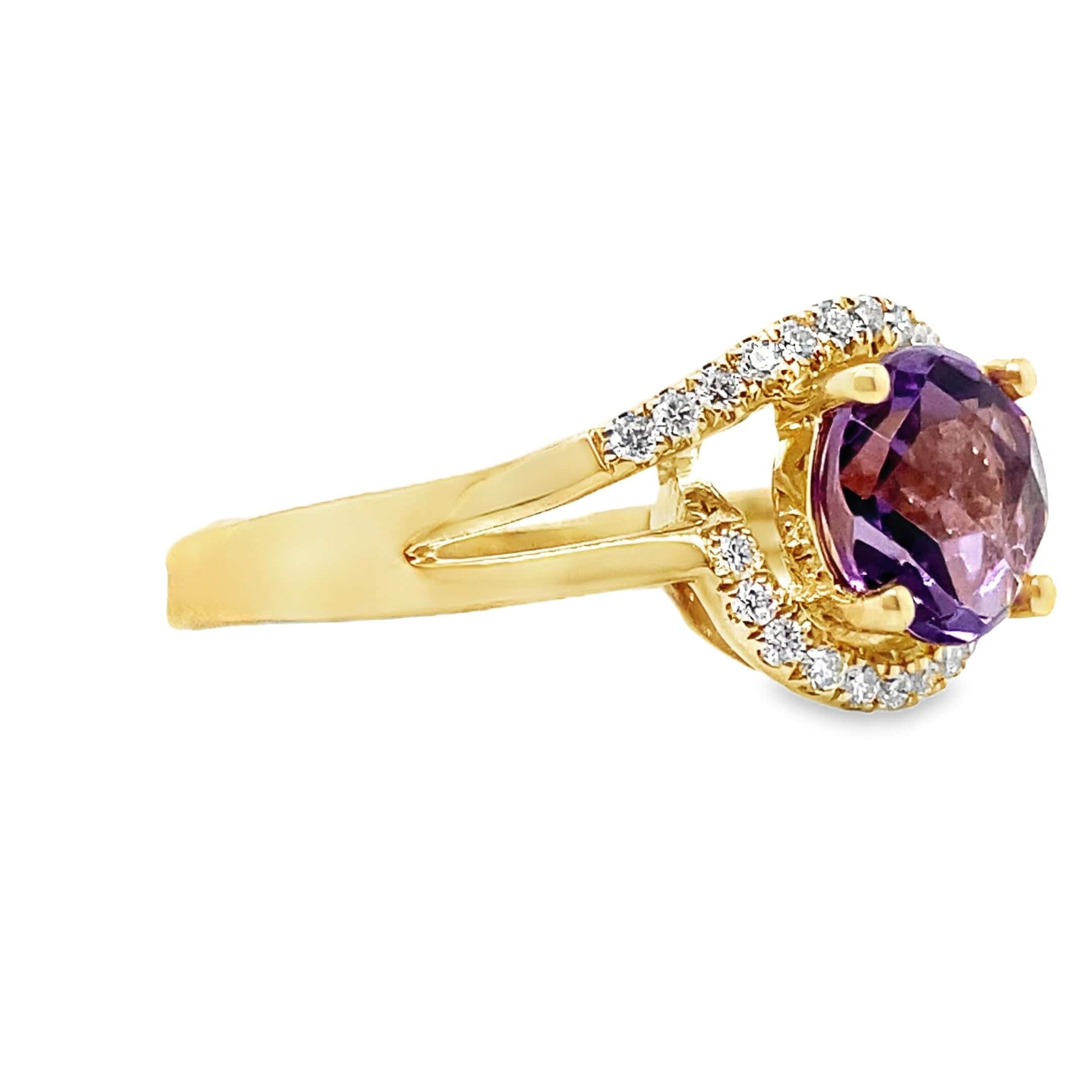 14K WHITE GOLD 1.30 CT AMETHYST CENTER 0.144 TW NATURAL DIAMOND ACCENT RING