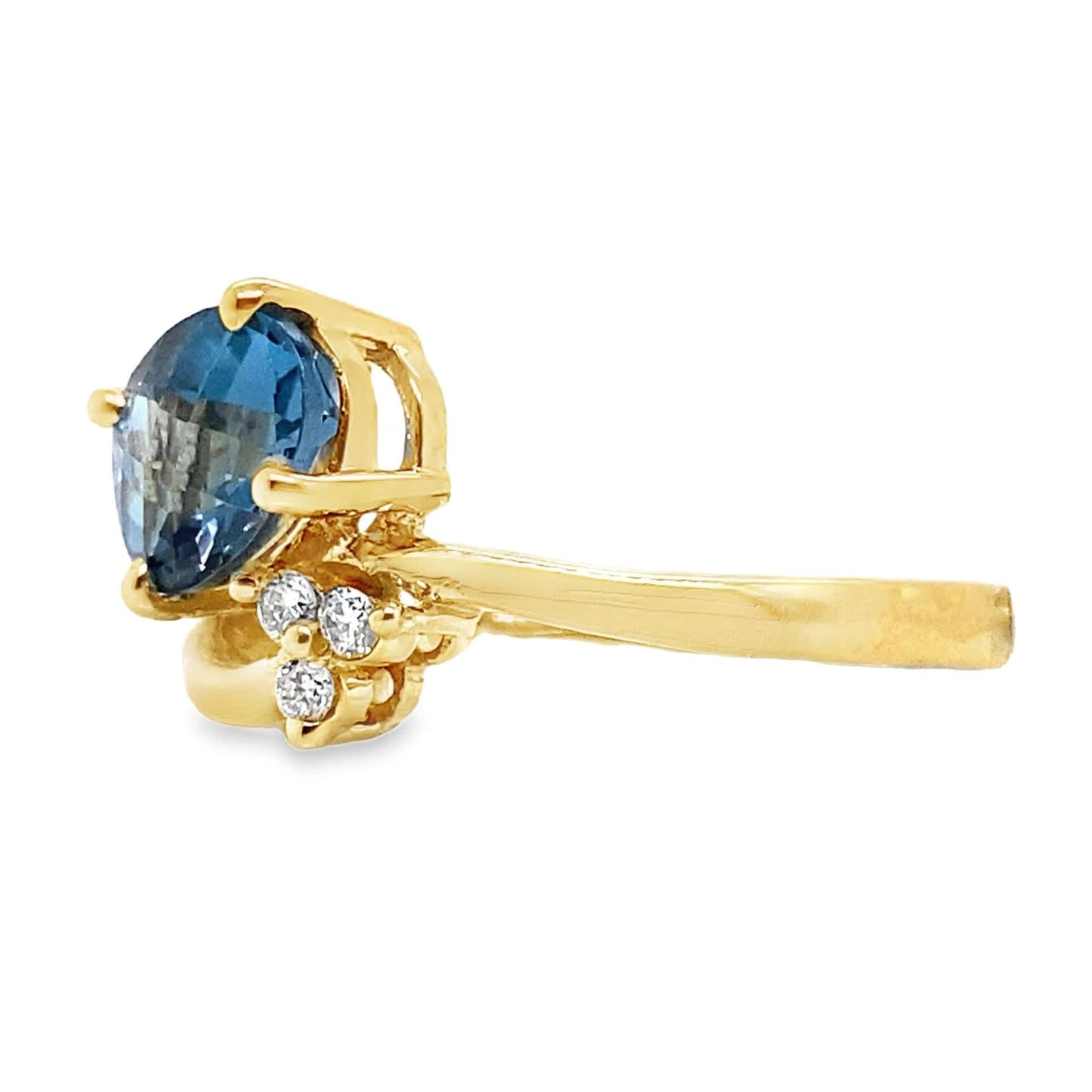 14K WHITE GOLD 1.55 CT LONDON BLUE TOPAZ CENTER 0.06 TW NATURAL DIAMOND ACCENT RING