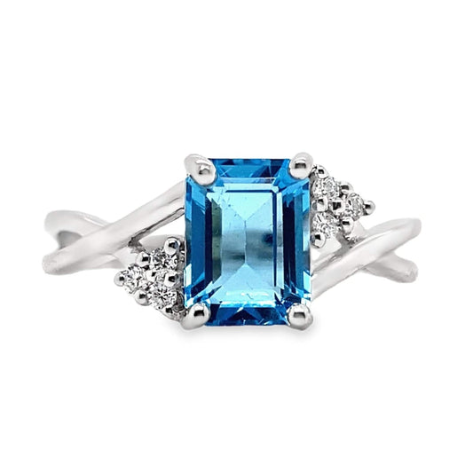 14K WHITE GOLD 1.80 CT SWISS BLUE TOPAZ CENTER 0.078 TW NATURAL DIAMOND ACCENT RING