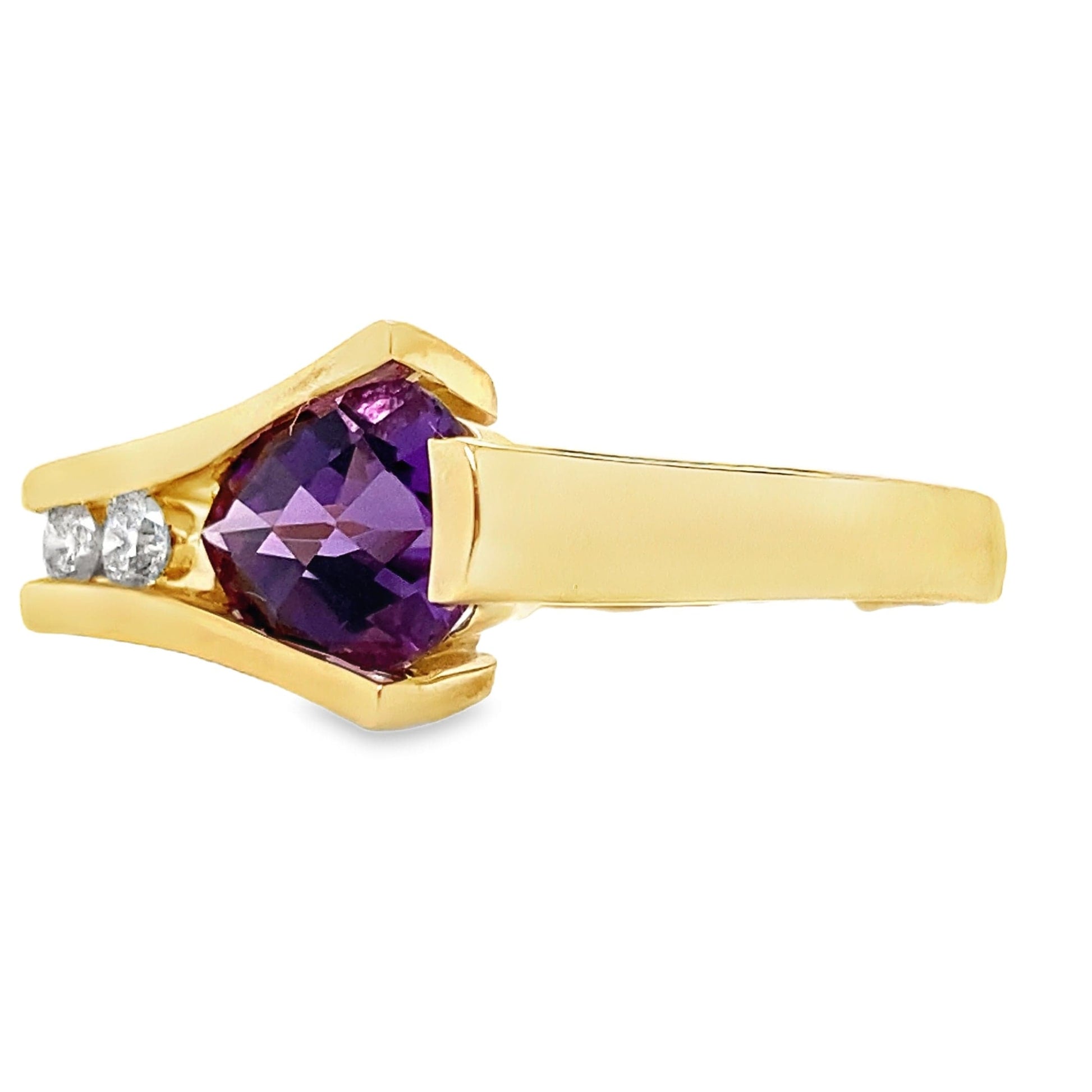 14K WHITE GOLD 1.80 CT AMETHYST CENTER 0.12 TW NATURAL DIAMOND ACCENT RING