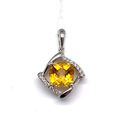 14K WHITE GOLD 1.40 CT CITRINE CENTER 0.084 CT TW NATURAL DIAMOND ACCENT PENDANT