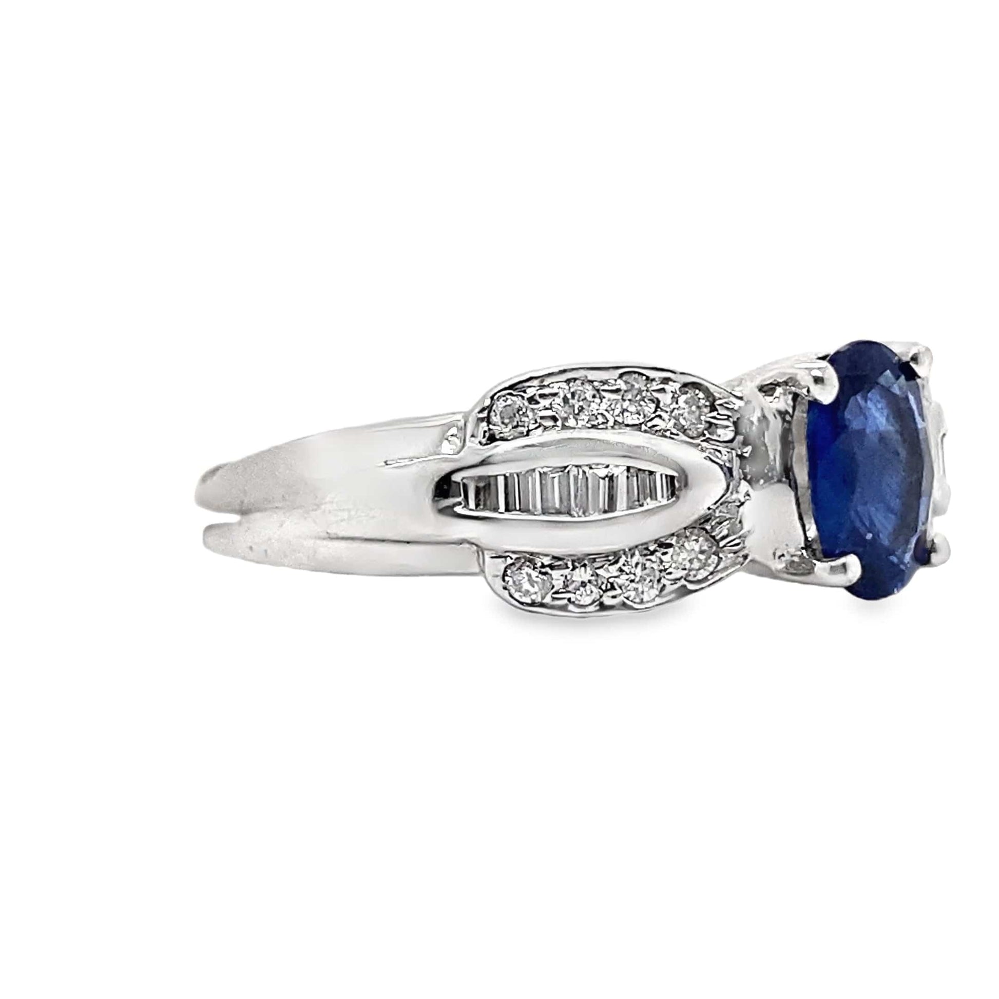 14K WHITE GOLD .97 CT BLUE SAPPHIRE CENTER .16 CT TW NATURAL ROUND BRILLIANT DIAMOND ACCENT FASHION RING